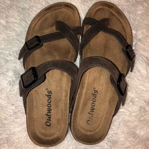 Brown sandals size 7